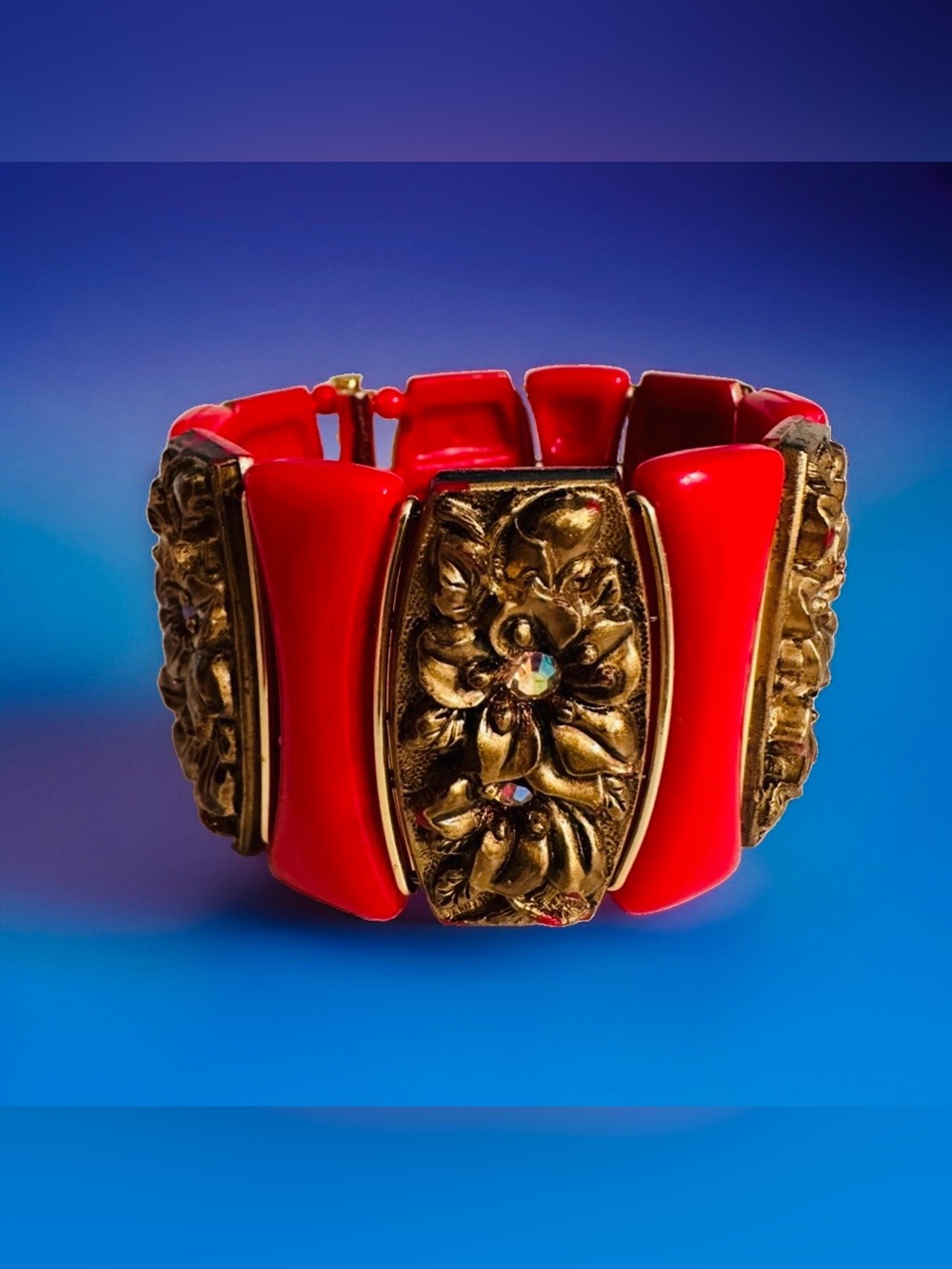 VTG Western Germany Red & Gold Acrylic Wired Panel Bangle Bracelet Mid Century